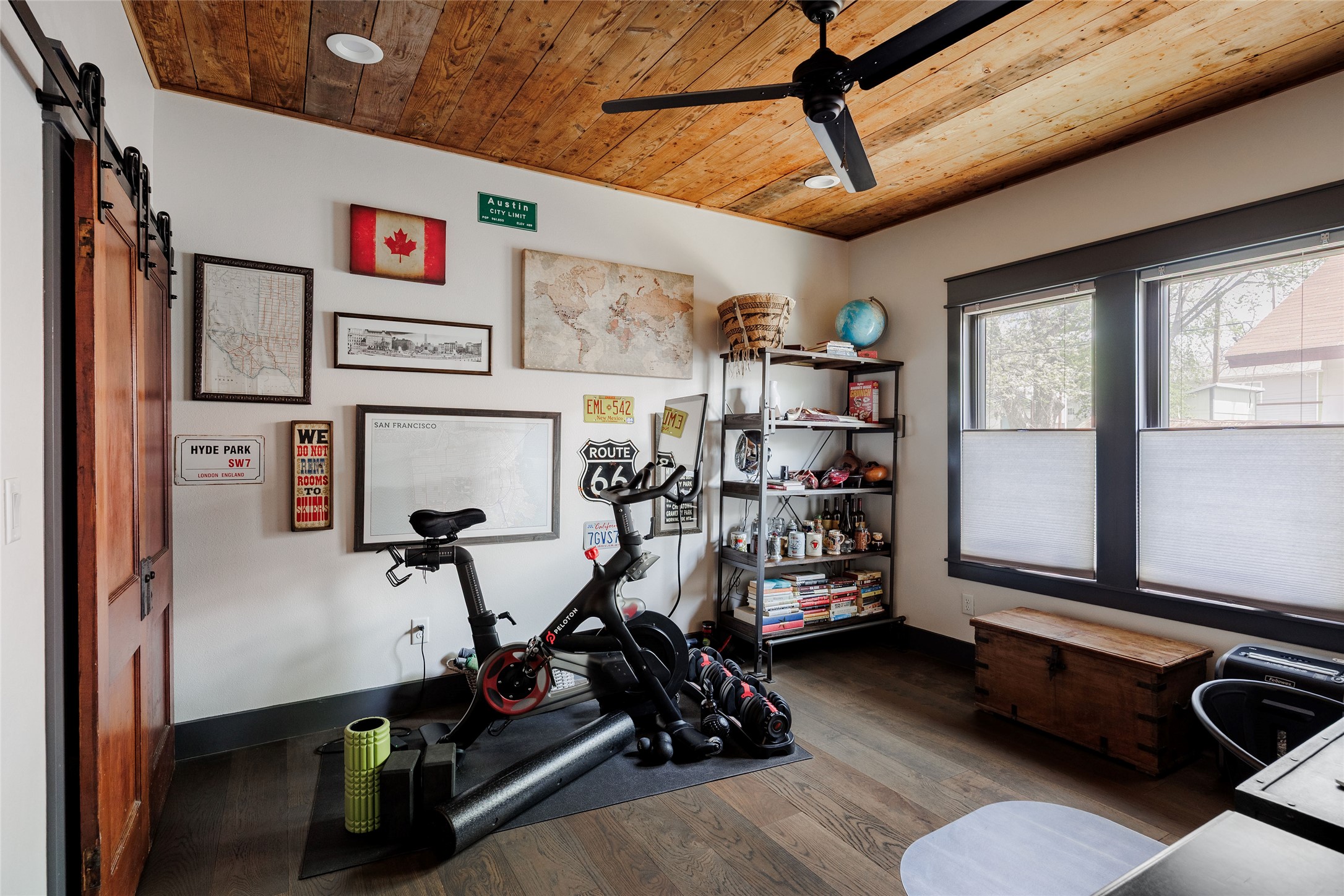 1910 Holly Street Austin, TX 78702 - Photo 20 of 28