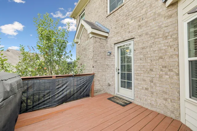 a view of outdoor space