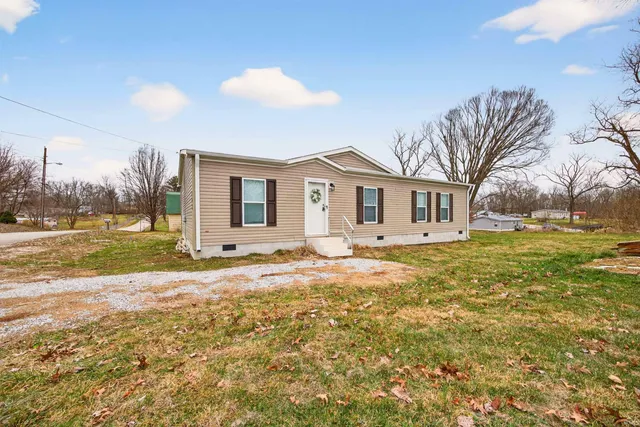 $190,000 | 142 Heartland Street, Bedford, IN 47421