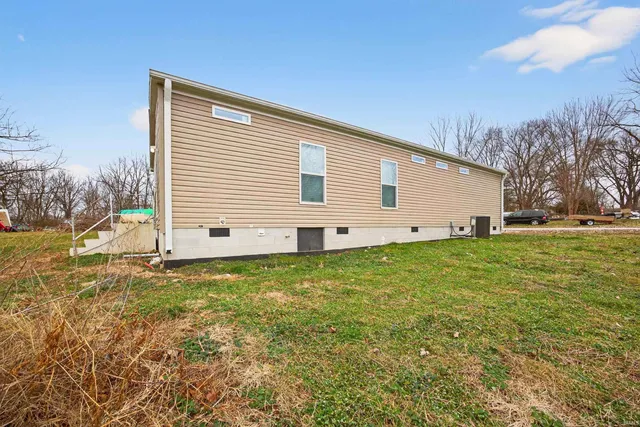 $190,000 | 142 Heartland Street, Bedford, IN 47421
