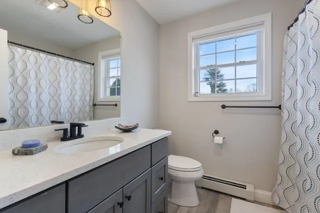 $380,000 | 7 Kasseys Way, Unit 5, Westbrook, ME 04092