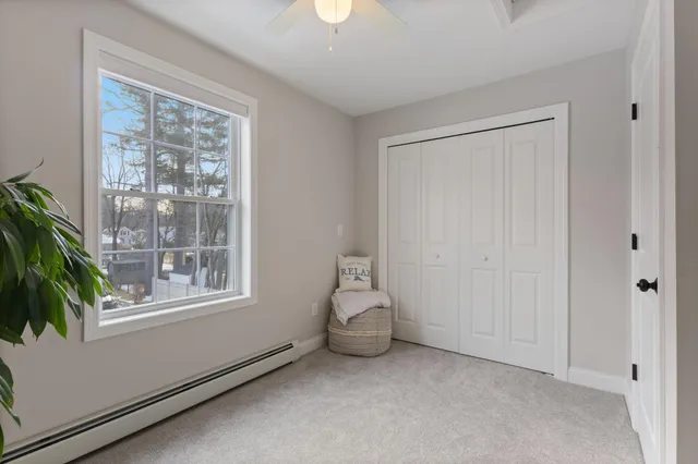 $380,000 | 7 Kasseys Way, Unit 5, Westbrook, ME 04092