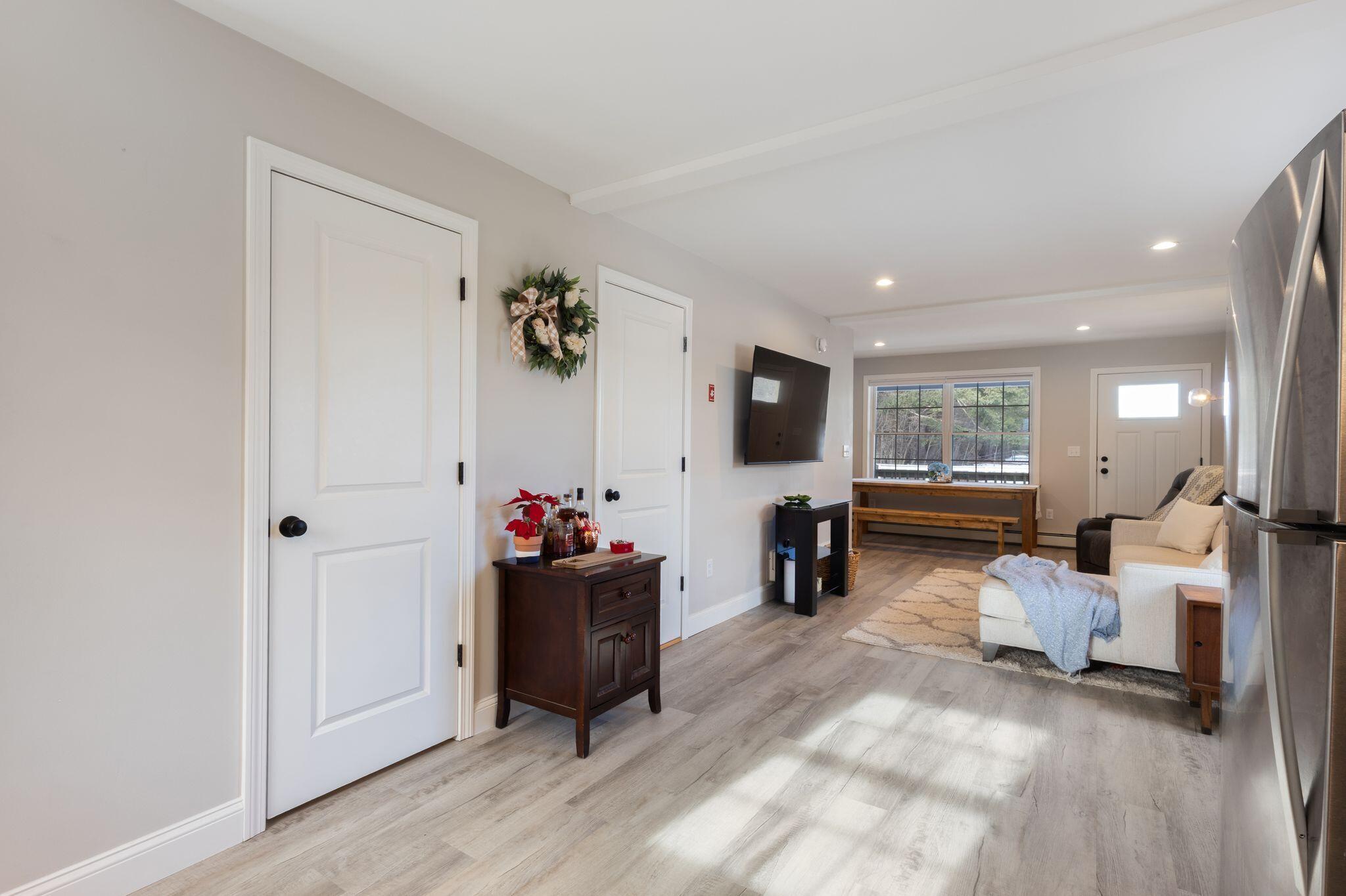 7 Kasseys Way, Unit 5 Westbrook, ME 04092 - Photo 10 of 28 7_Kasseys_Way_15