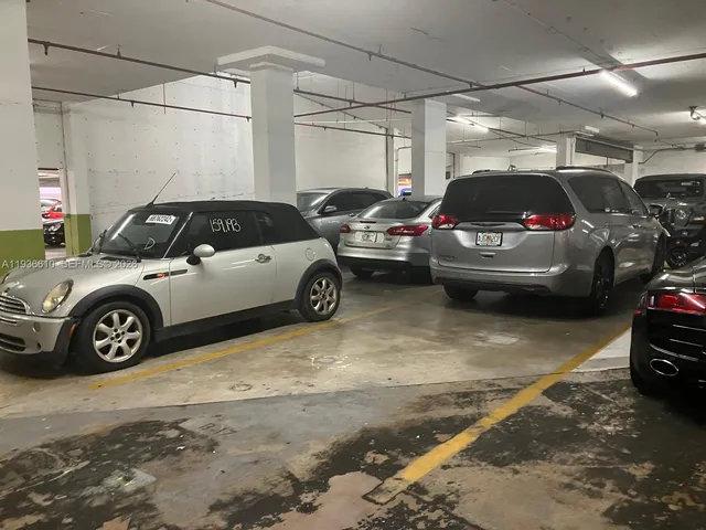 $2,999 | 7601 East Treasure Drive, Unit 911, North Bay Village, FL 33141