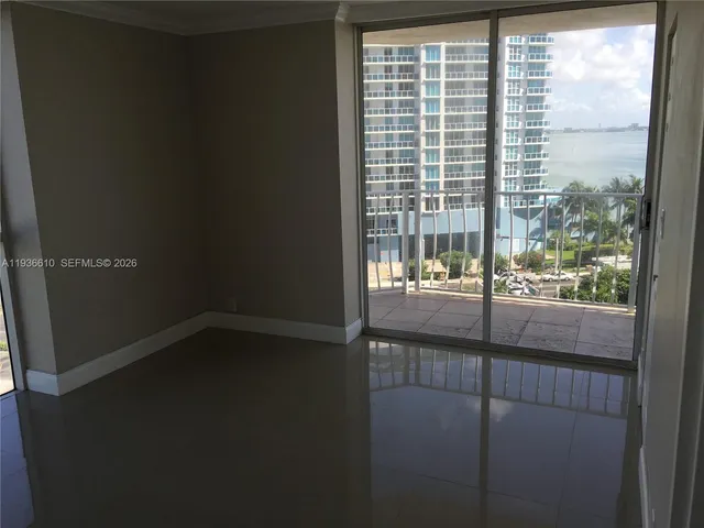 $2,999 | 7601 East Treasure Drive, Unit 911, North Bay Village, FL 33141