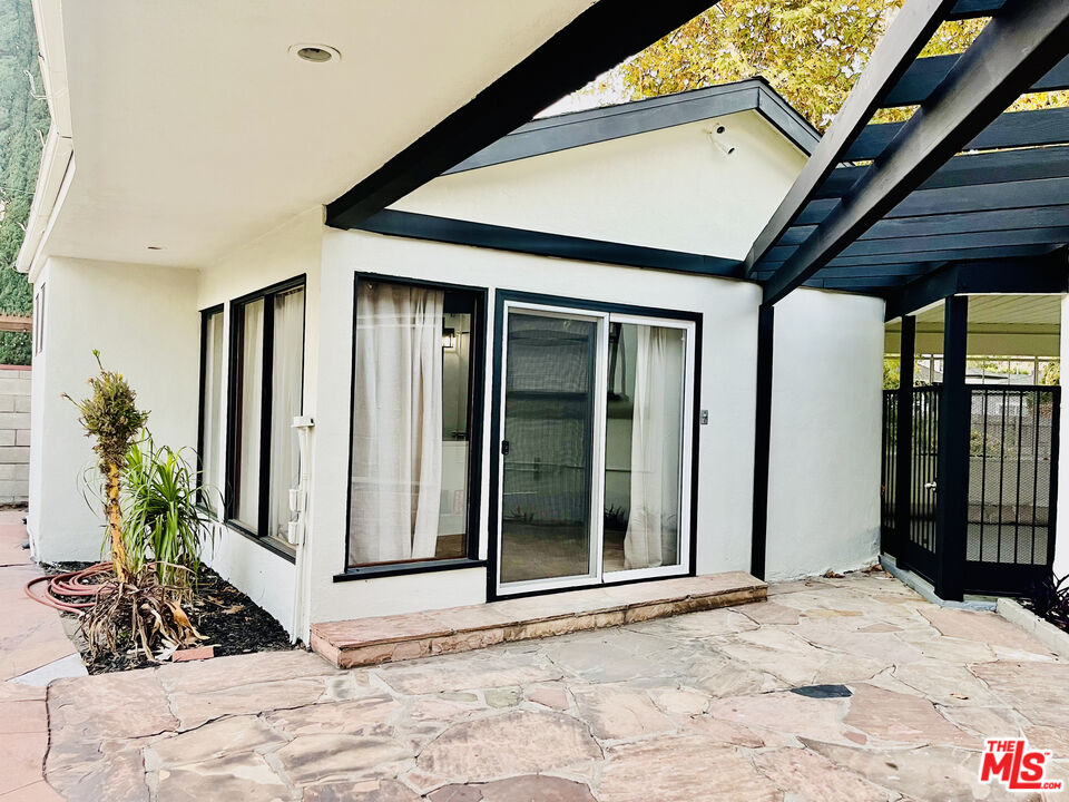 4675 Laurelgrove Avenue Studio City, CA 91604 - Photo 12 of 15 a view of a entryway door front of house