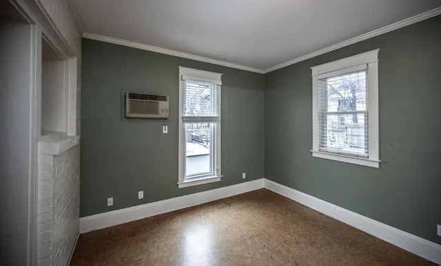 $185,000 | 244 Marshall Avenue, Unit 4, St. Paul, MN 55102