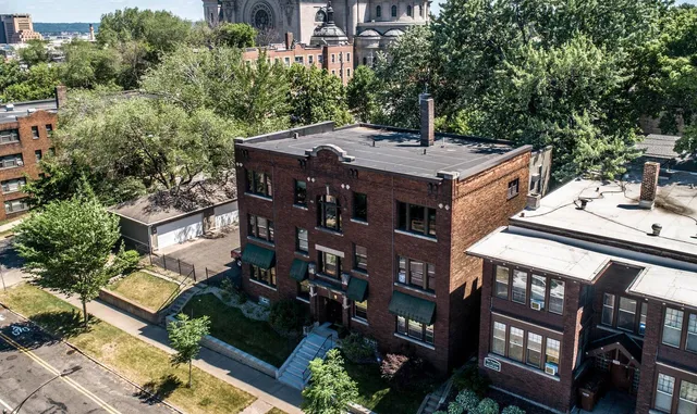 $185,000 | 244 Marshall Avenue, Unit 4, St. Paul, MN 55102