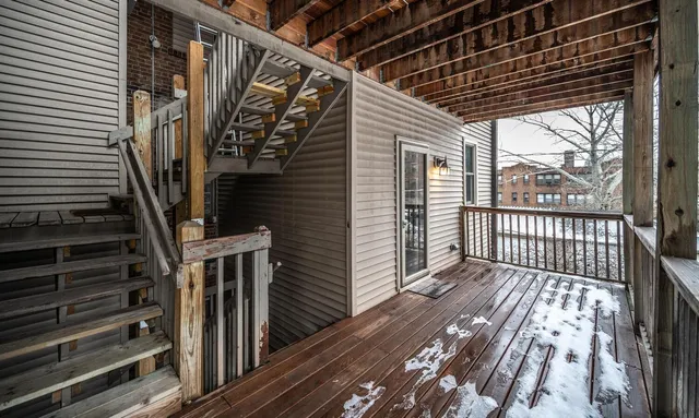 $185,000 | 244 Marshall Avenue, Unit 4, St. Paul, MN 55102