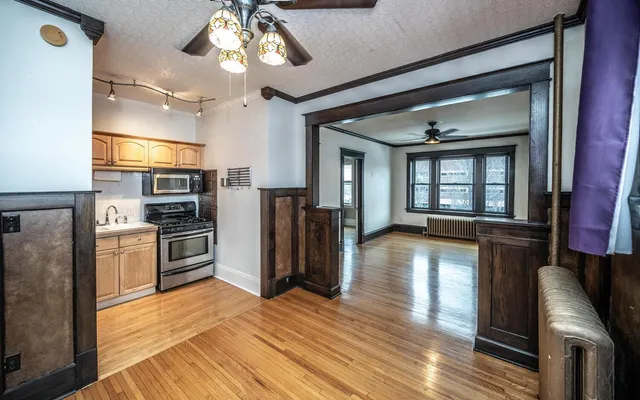 $185,000 | 244 Marshall Avenue, Unit 4, St. Paul, MN 55102