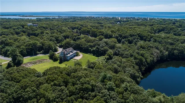 $1,750,000 | 18 Bottom Ridge, Westerly, RI 02891