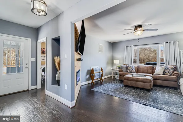 $540,000 | 1955 Lowery Road, Huntingtown, MD 20639