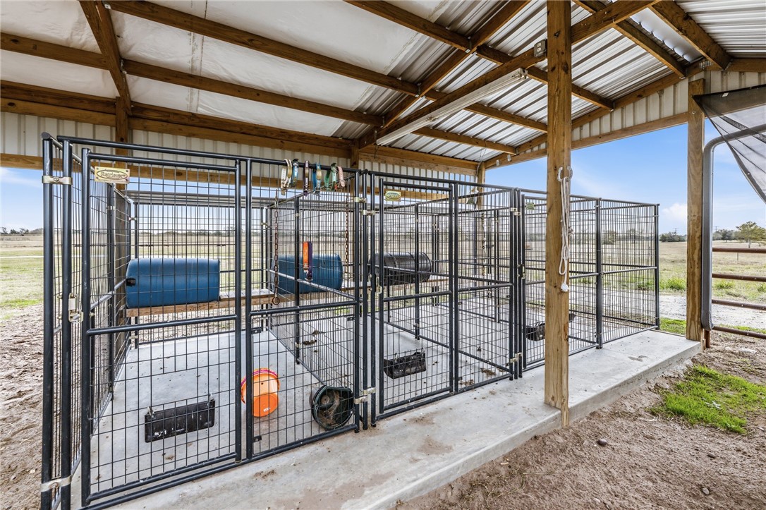 327 Diserens Road North Zulch, TX 77872 - Photo 13 of 36 Dog Pens