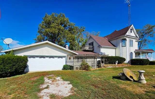 a view of a lake with a house