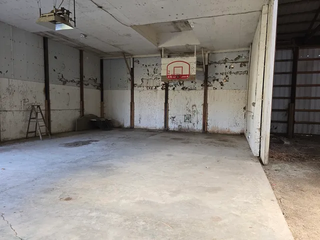 $375,000 | 7691 North 3000 E Road, Forrest, IL 61741