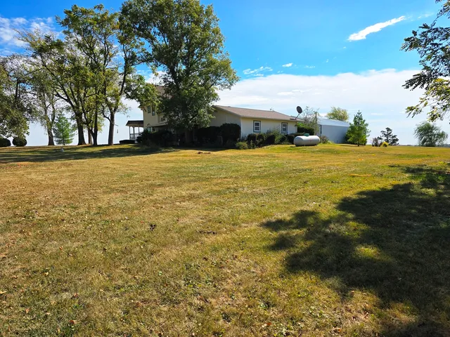 $375,000 | 7691 North 3000 E Road, Forrest, IL 61741