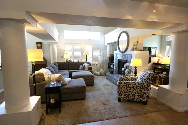 $599,900 | 742 North Marion Avenue, Clovis, CA 93611