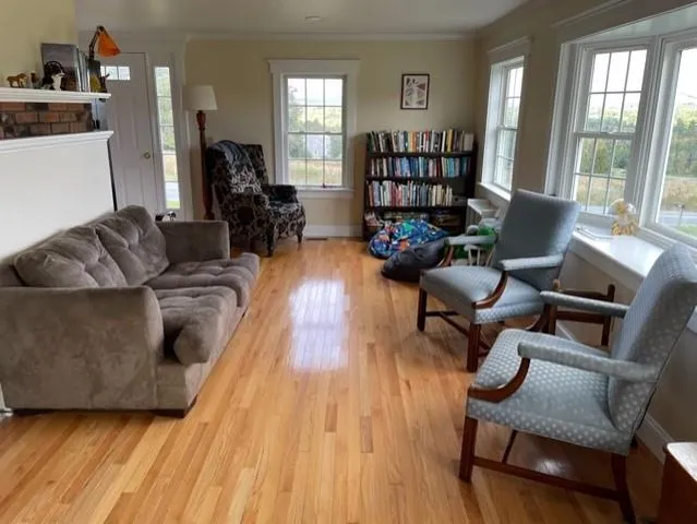 $2,000 | 997 King Hill Road, New London, NH 03257