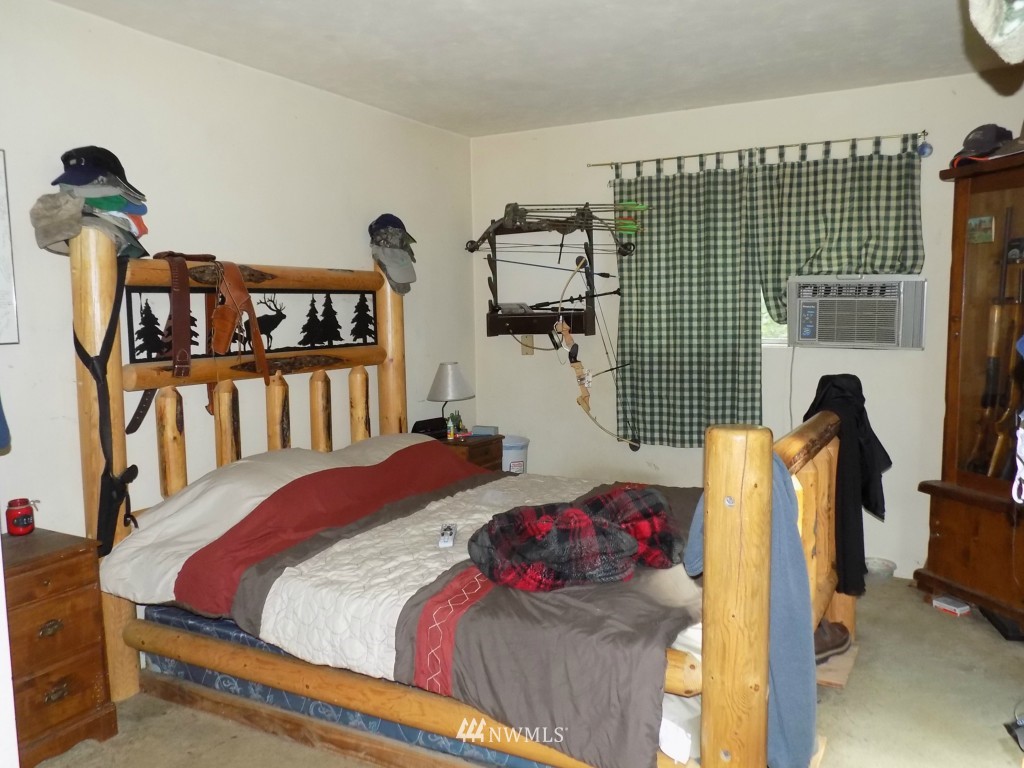 215 Hinch Road Castle Rock, WA 98611 - Photo 15 of 24 Gallery Image 15