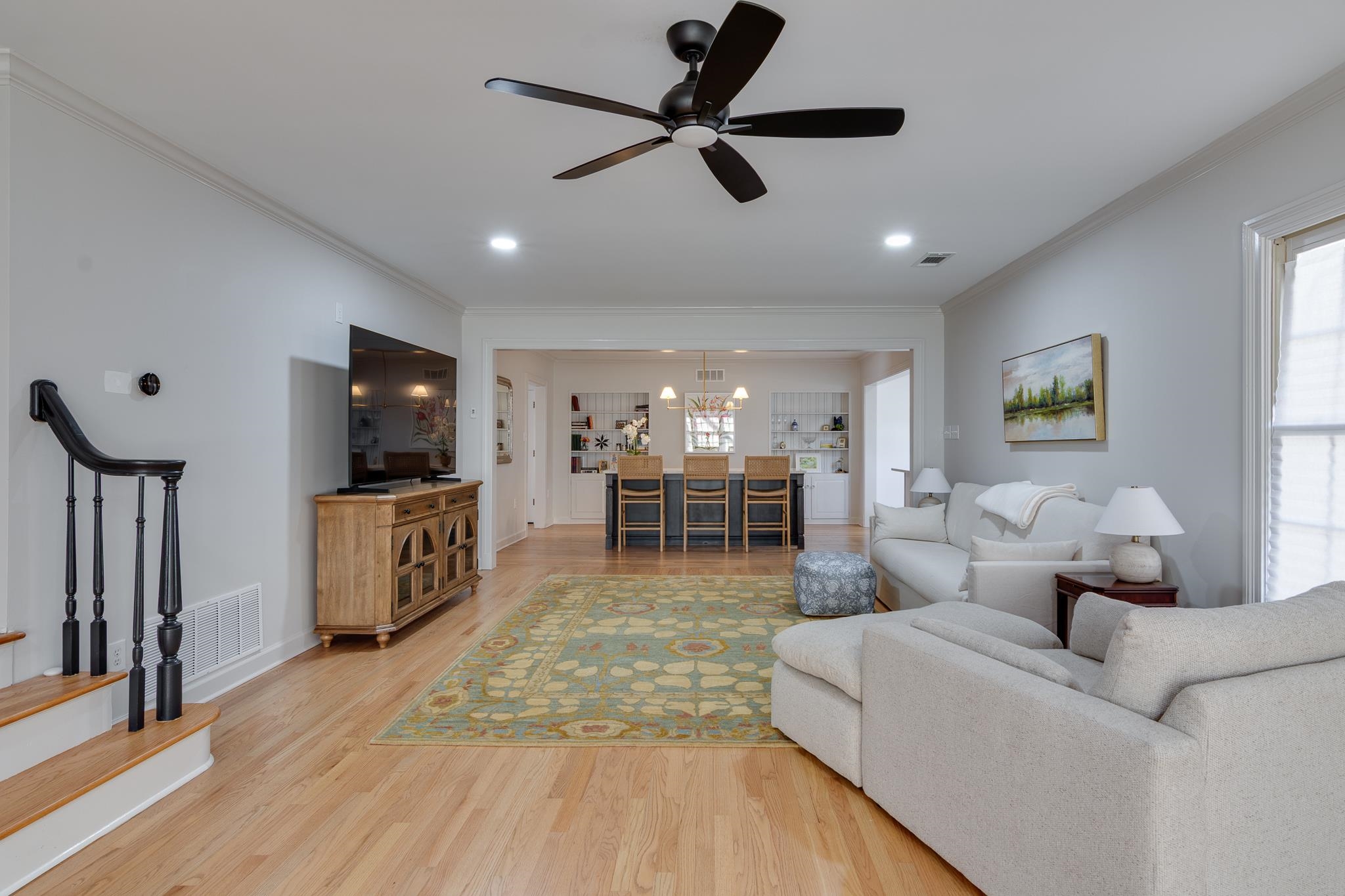 506 Peterson Lake Road Collierville, TN 38017 - Photo 7 of 28 a living room with furniture and a flat screen tv