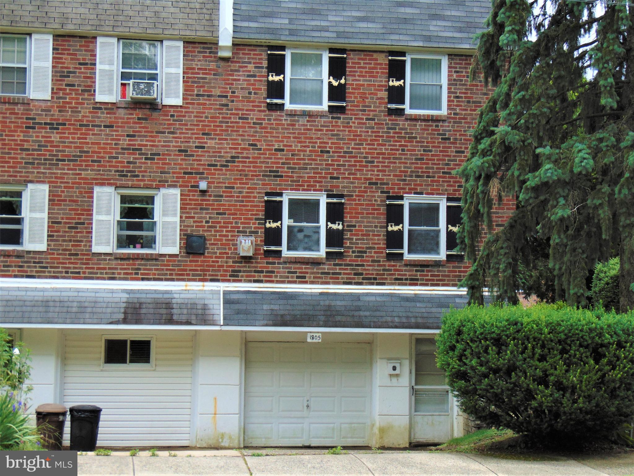 11805 Stevens Road Philadelphia, PA 19116 - Photo 2 of 17