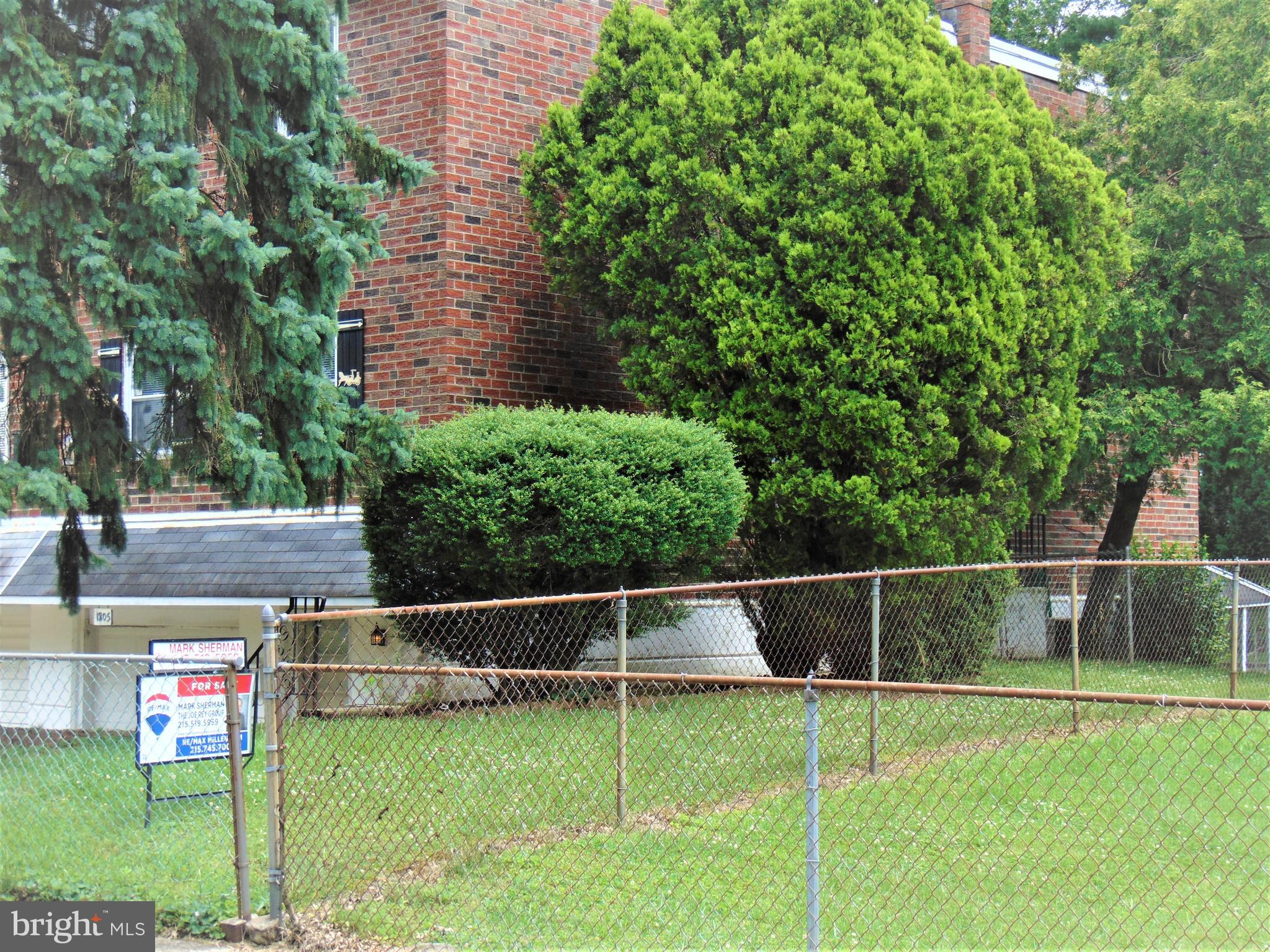 11805 Stevens Road Philadelphia, PA 19116 - Photo 3 of 17
