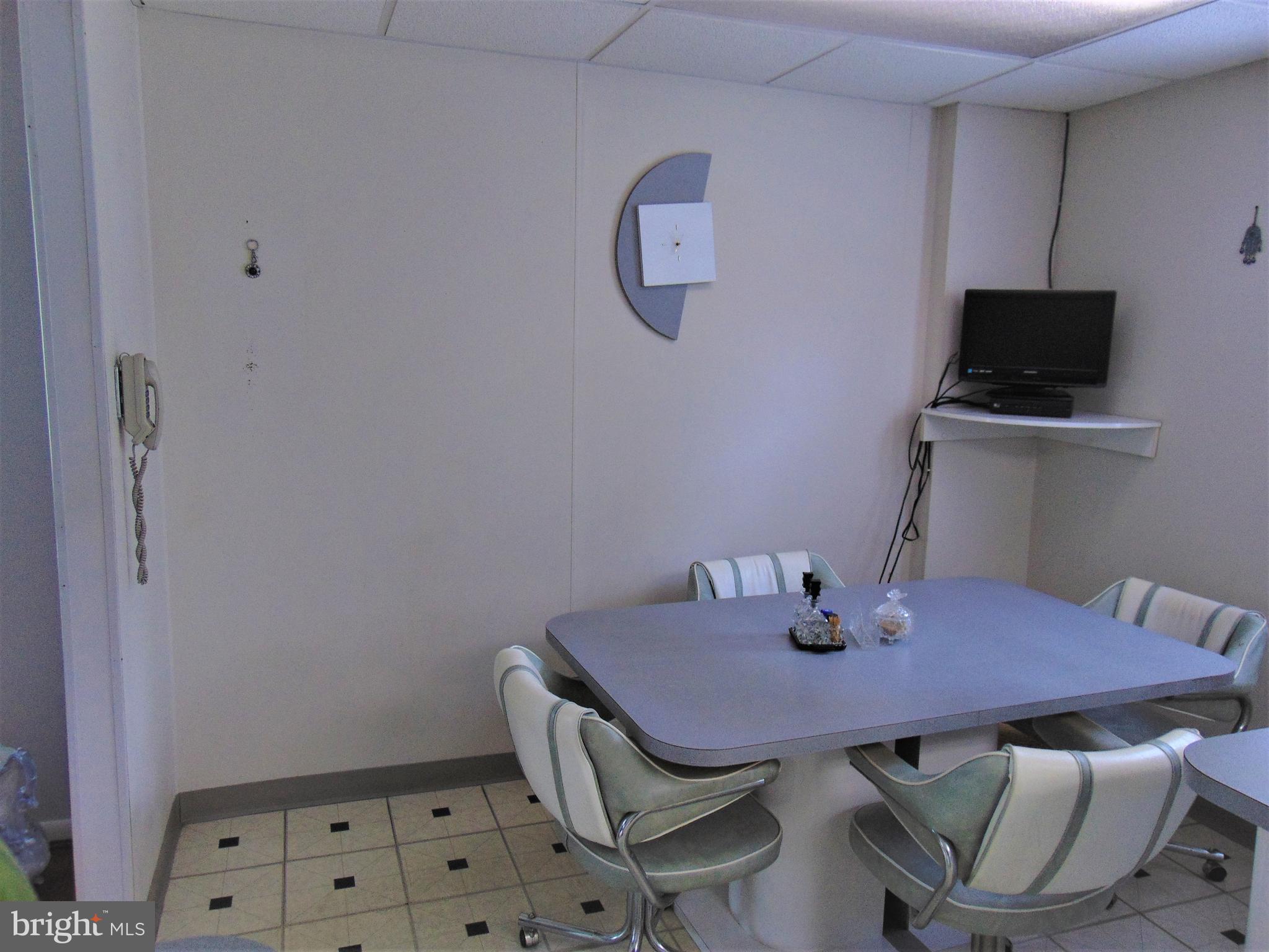 11805 Stevens Road Philadelphia, PA 19116 - Photo 6 of 17