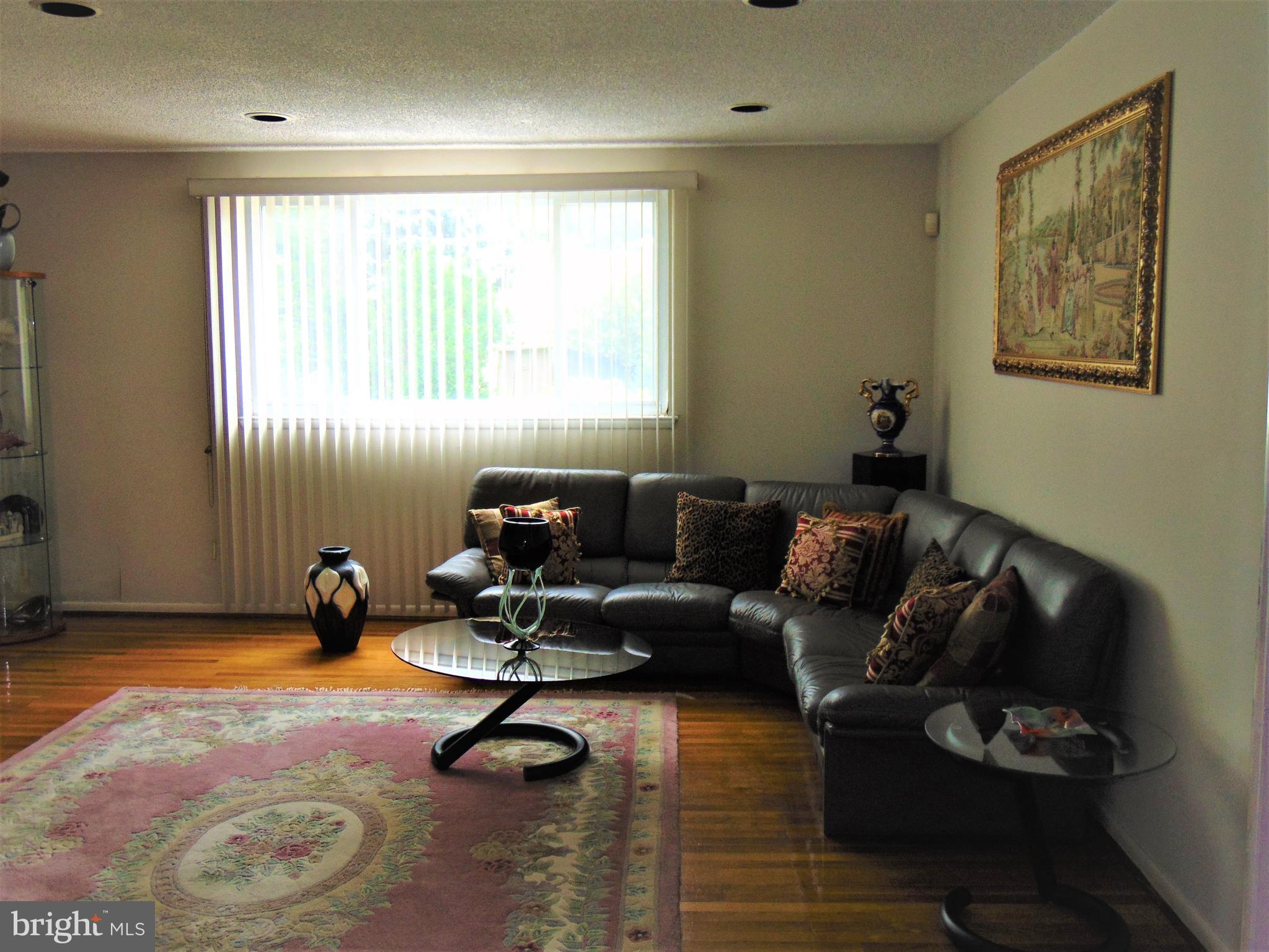 11805 Stevens Road Philadelphia, PA 19116 - Photo 9 of 17
