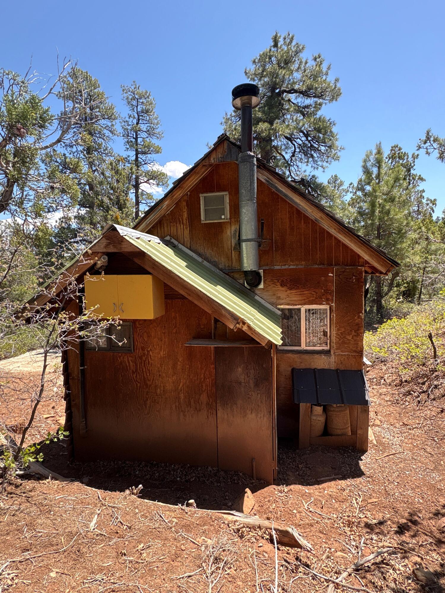 5 North Box Cyn Road Springdale, UT 84767 - Photo 2 of 36 02 North Side of Cabin