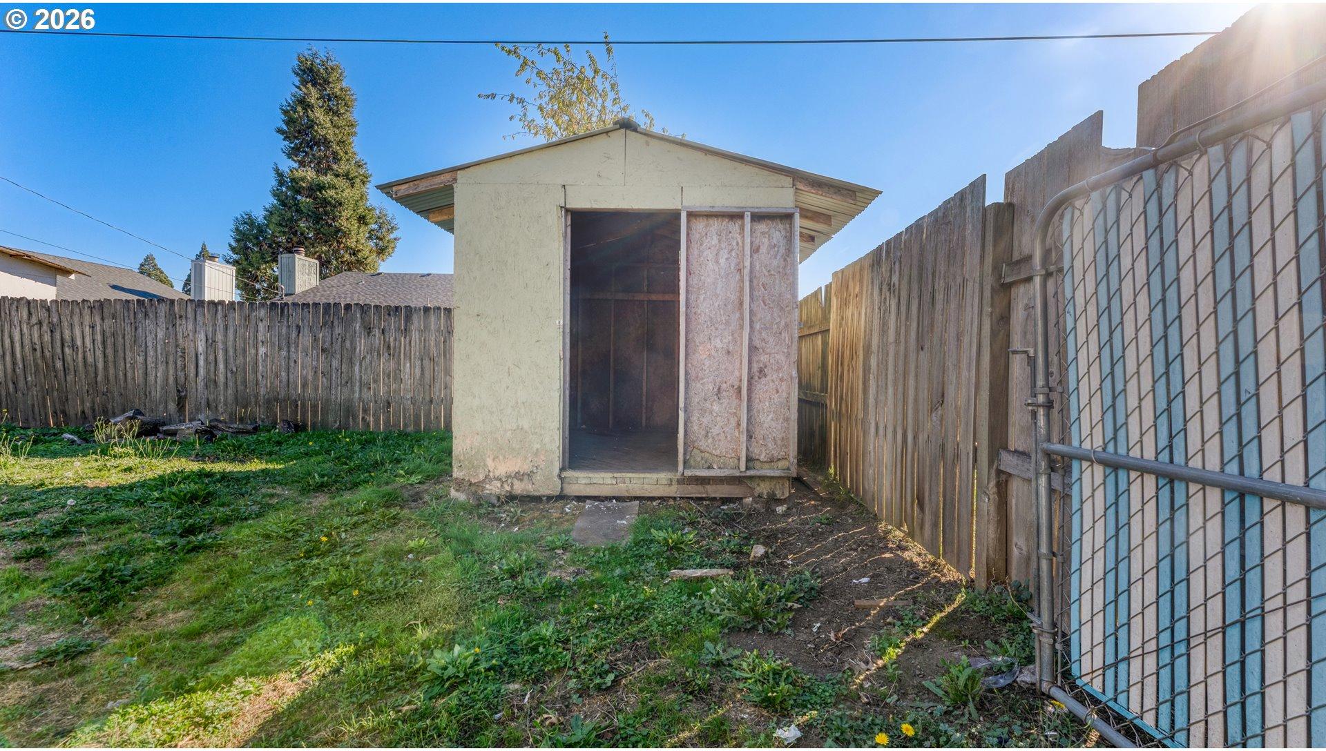 577 Pacific Avenue Springfield, OR 97477 - Photo 29 of 44 Gallery Image 29