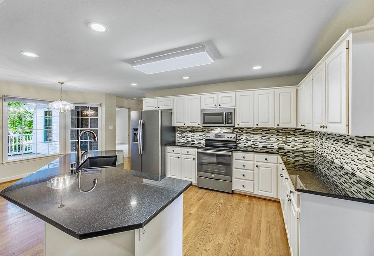 614 Tillman Court Roebuck, SC 29376 - Photo 15 of 45