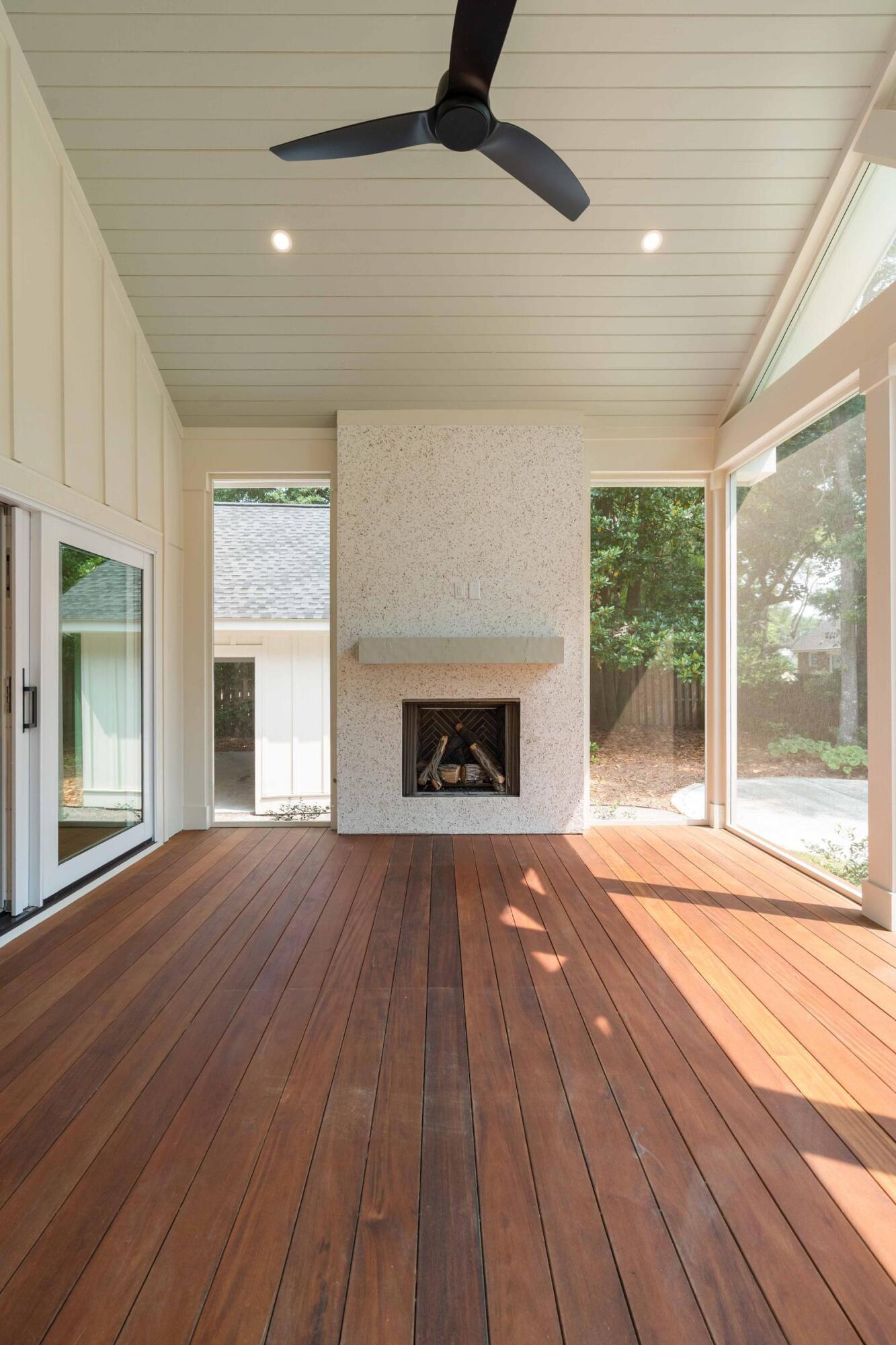 499 Lackland Court Mount Pleasant, SC 29464 - Photo 30 of 73 28