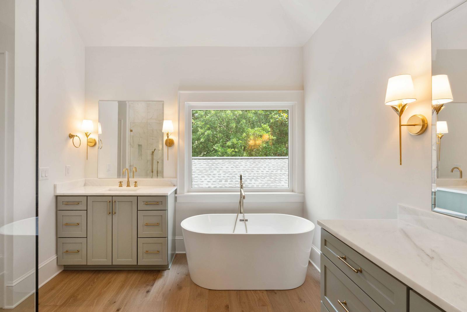 499 Lackland Court Mount Pleasant, SC 29464 - Photo 41 of 73 Primary bath 2