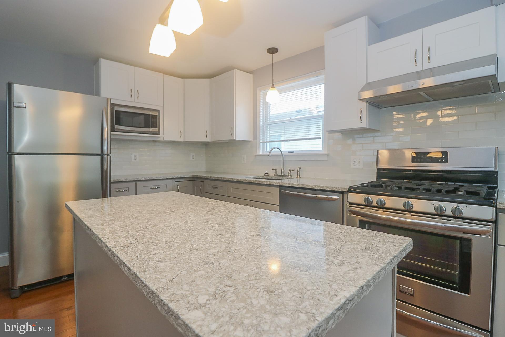 358 Ridgway Street Mount Holly, NJ 08060 - Photo 6 of 31 Gallery Image 6