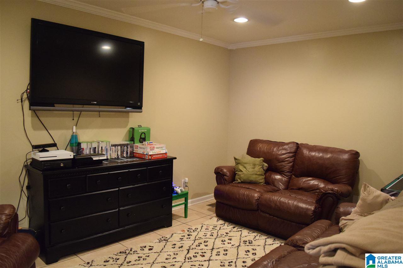 261 Overcreek Road Warrior, AL 35180 - Photo 22 of 49