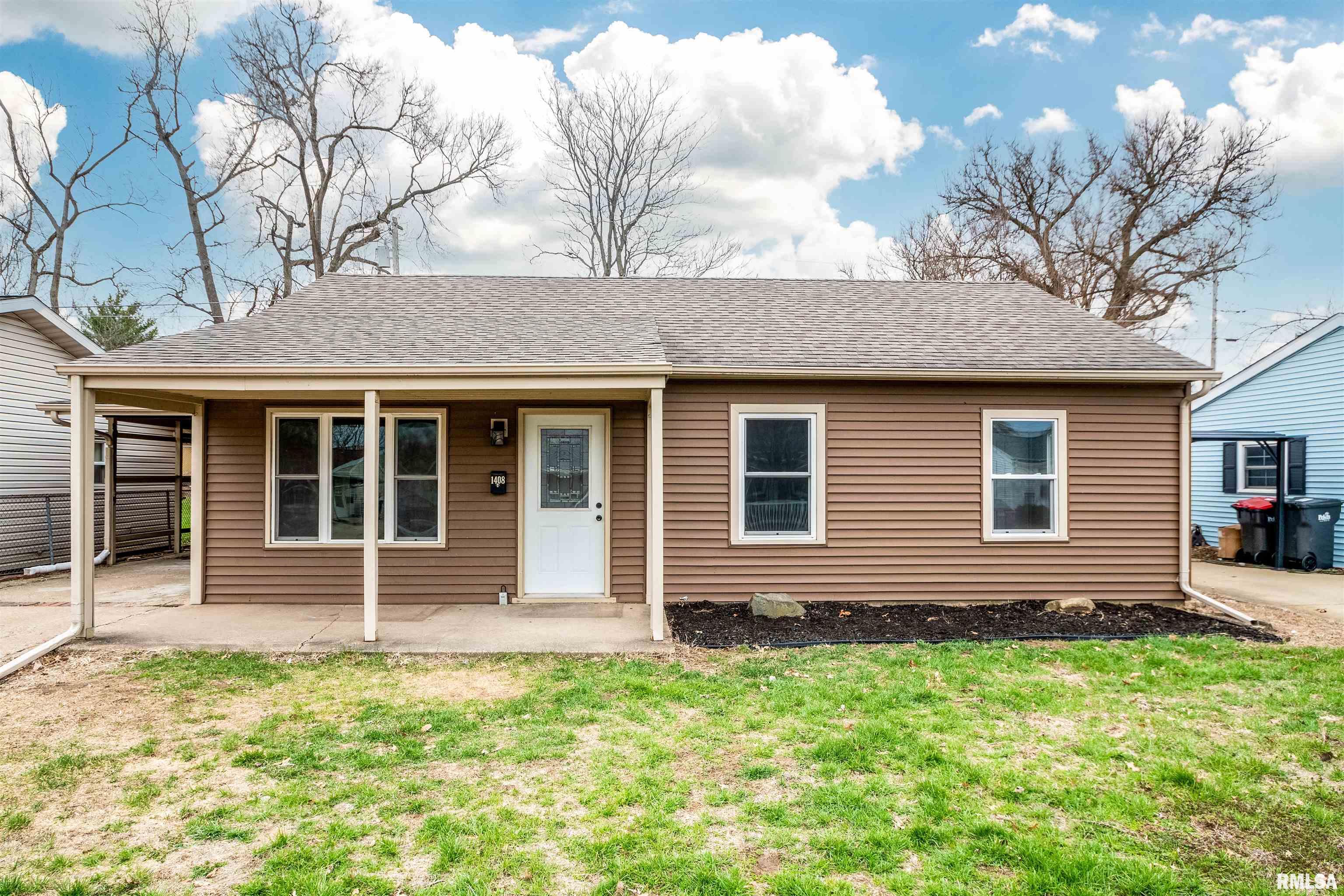 1408 Koch Street Pekin, IL 61554 - Photo 2 of 34