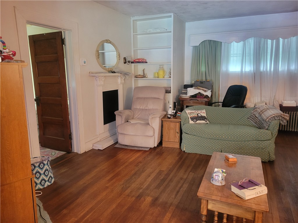 395 Bradford Road Westerly, RI 02808 - Photo 10 of 24