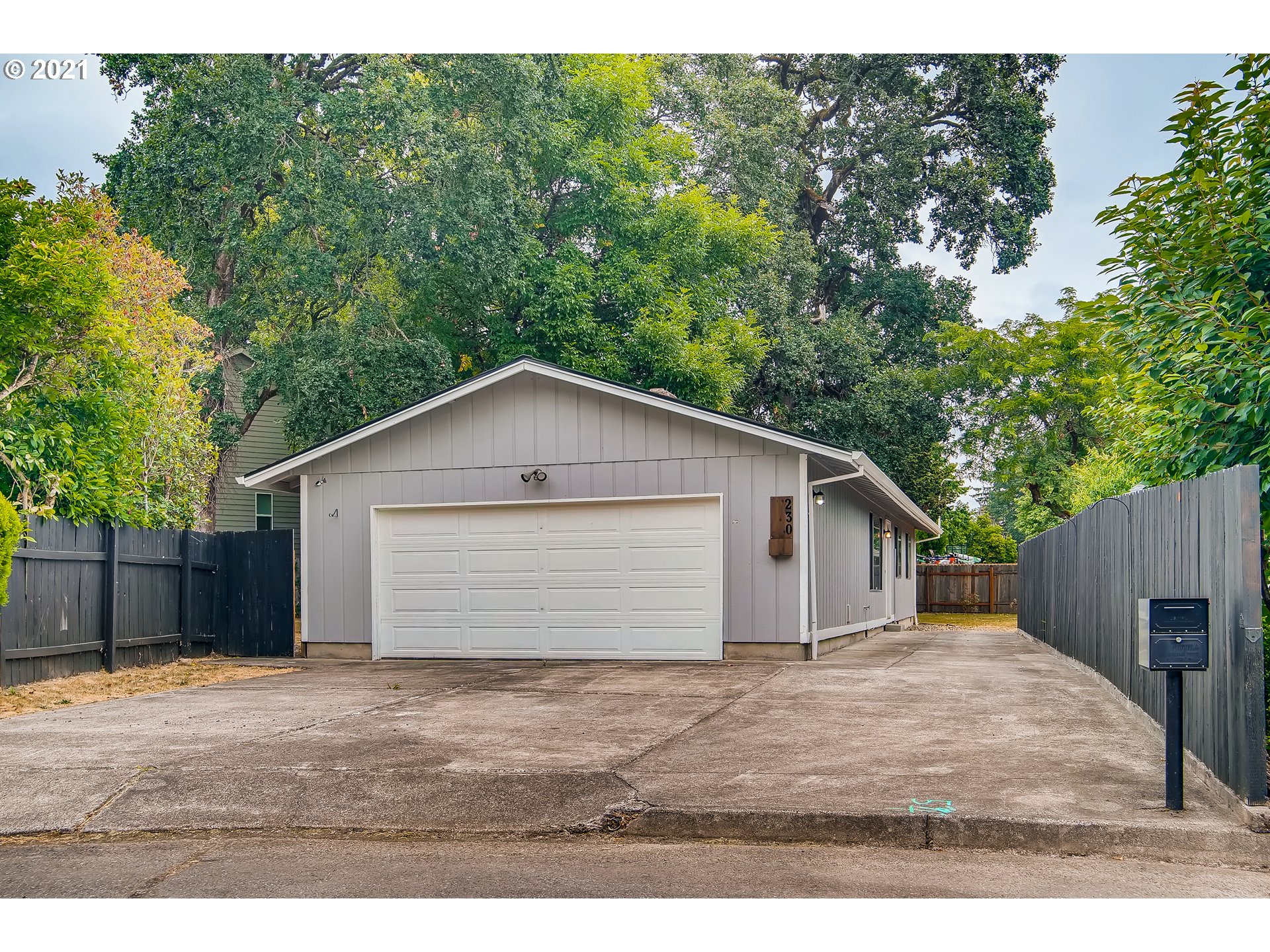 230 Mayfair Drive St. Helens, OR 97051 - Photo 1 of 30