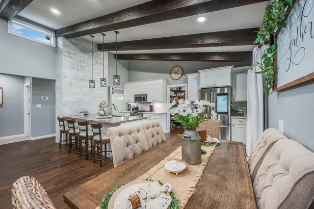 $329,000 | 223 Oak Knoll Court, Blue Earth, MN 56013