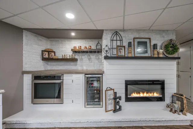 $329,000 | 223 Oak Knoll Court, Blue Earth, MN 56013