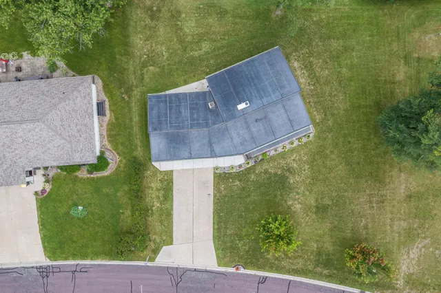 $329,000 | 223 Oak Knoll Court, Blue Earth, MN 56013