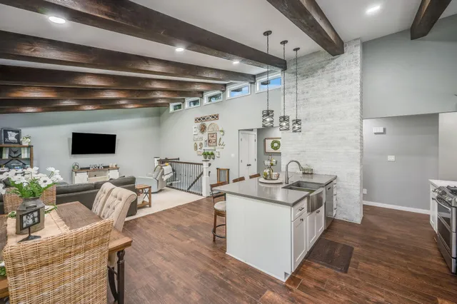 $329,000 | 223 Oak Knoll Court, Blue Earth, MN 56013