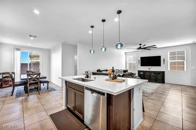 $525,000 | 1016 Huckburn Avenue, Henderson, NV 89015