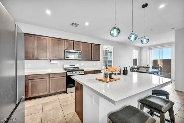 $525,000 | 1016 Huckburn Avenue, Henderson, NV 89015