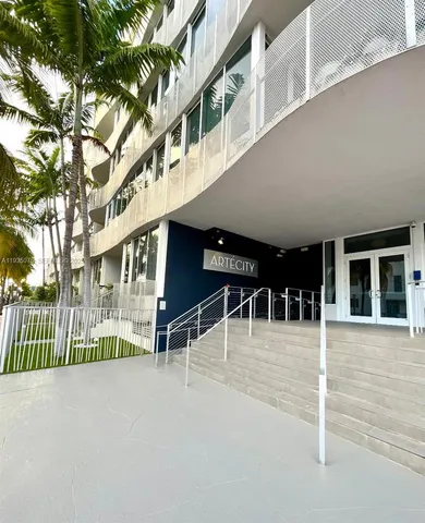 $3,300 | 2100 Park Avenue, Unit 104, Miami Beach, FL 33139