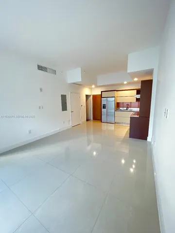 $3,300 | 2100 Park Avenue, Unit 104, Miami Beach, FL 33139