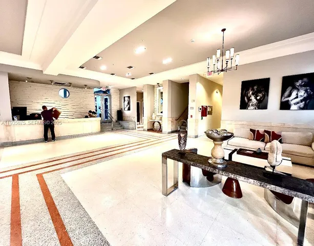 $3,300 | 2100 Park Avenue, Unit 104, Miami Beach, FL 33139