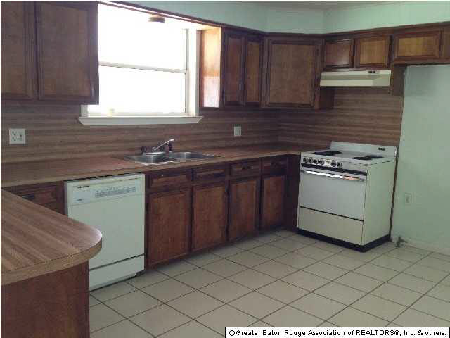 13183 Leo Lambert Road St. Amant, LA 70774 - Photo 3 of 11 Gallery Image 3
