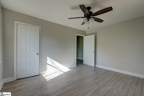 $300,000 | 32 Bagwell Circle, Greenville, SC 29605