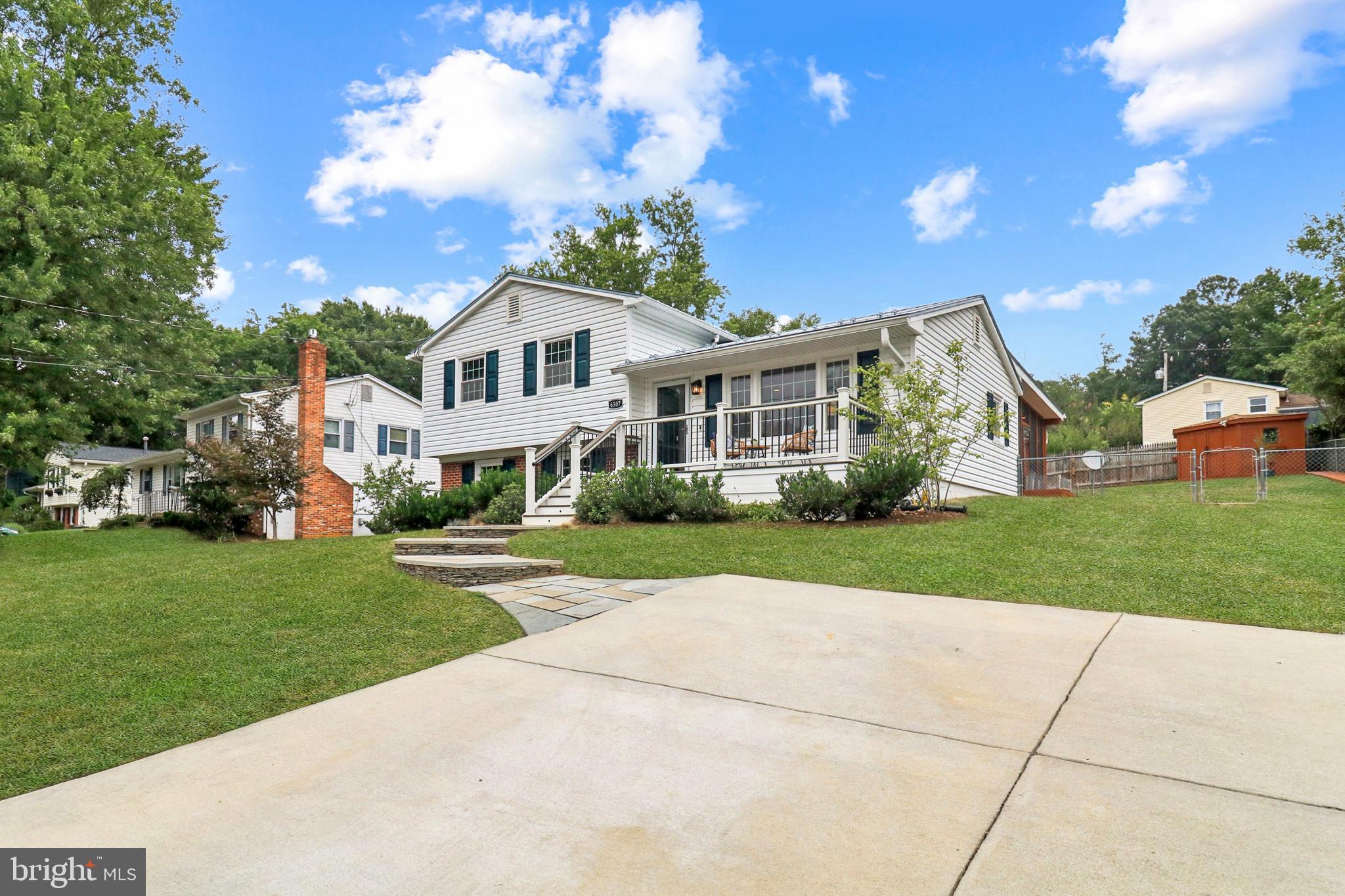 6507 Haystack Road Alexandria, VA 22310 - Photo 2 of 52 Gallery Image 2